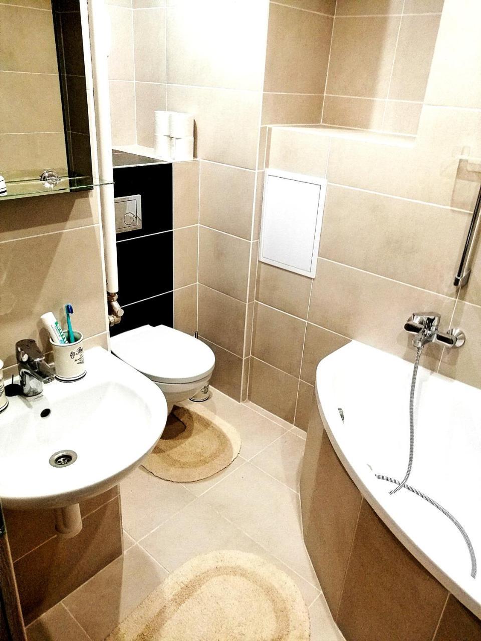 Entrez Apartment 1 科希策 外观 照片